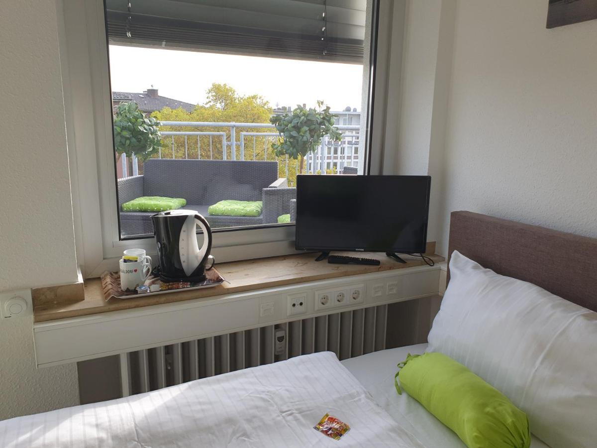 Studiotel Top Loft Düsseldorf Buitenkant foto